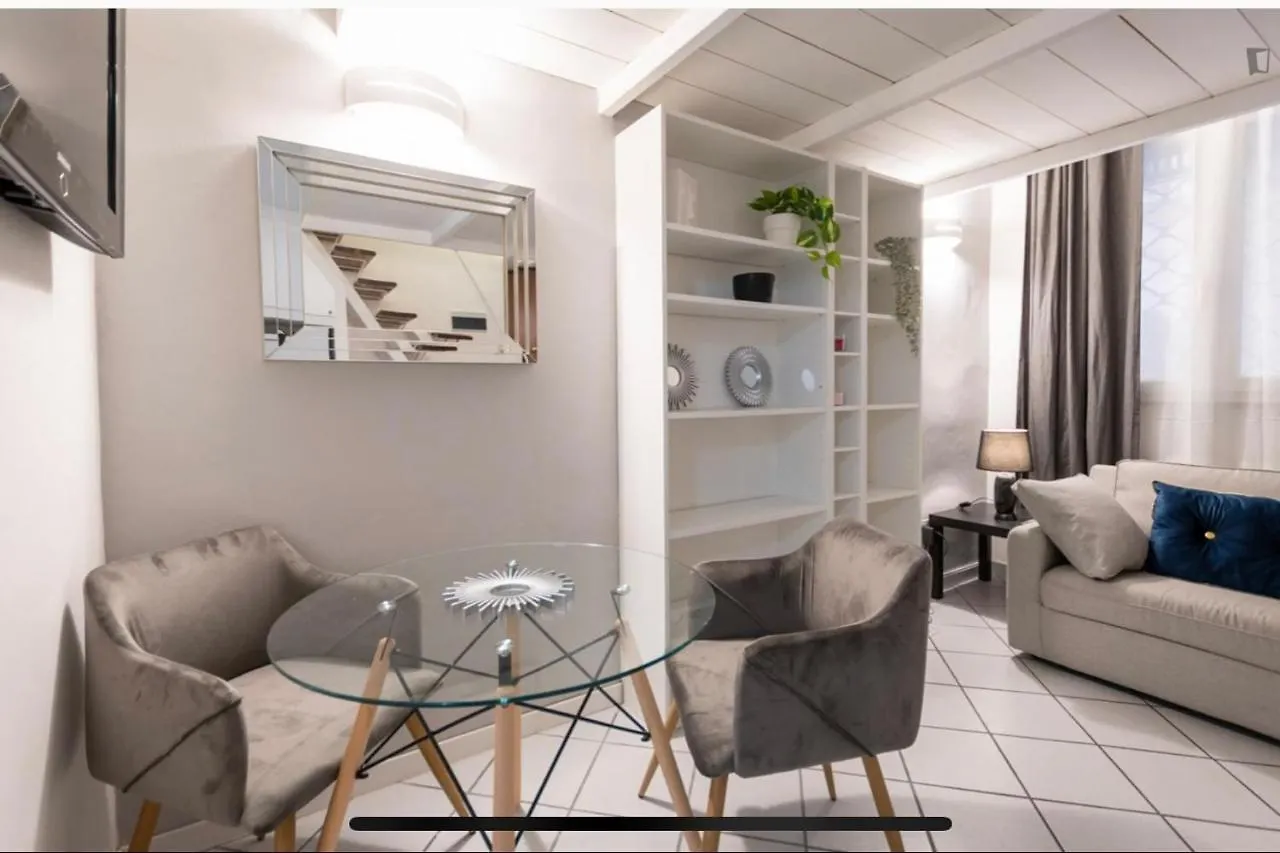 Apartment Daisy Home Bologna Italy